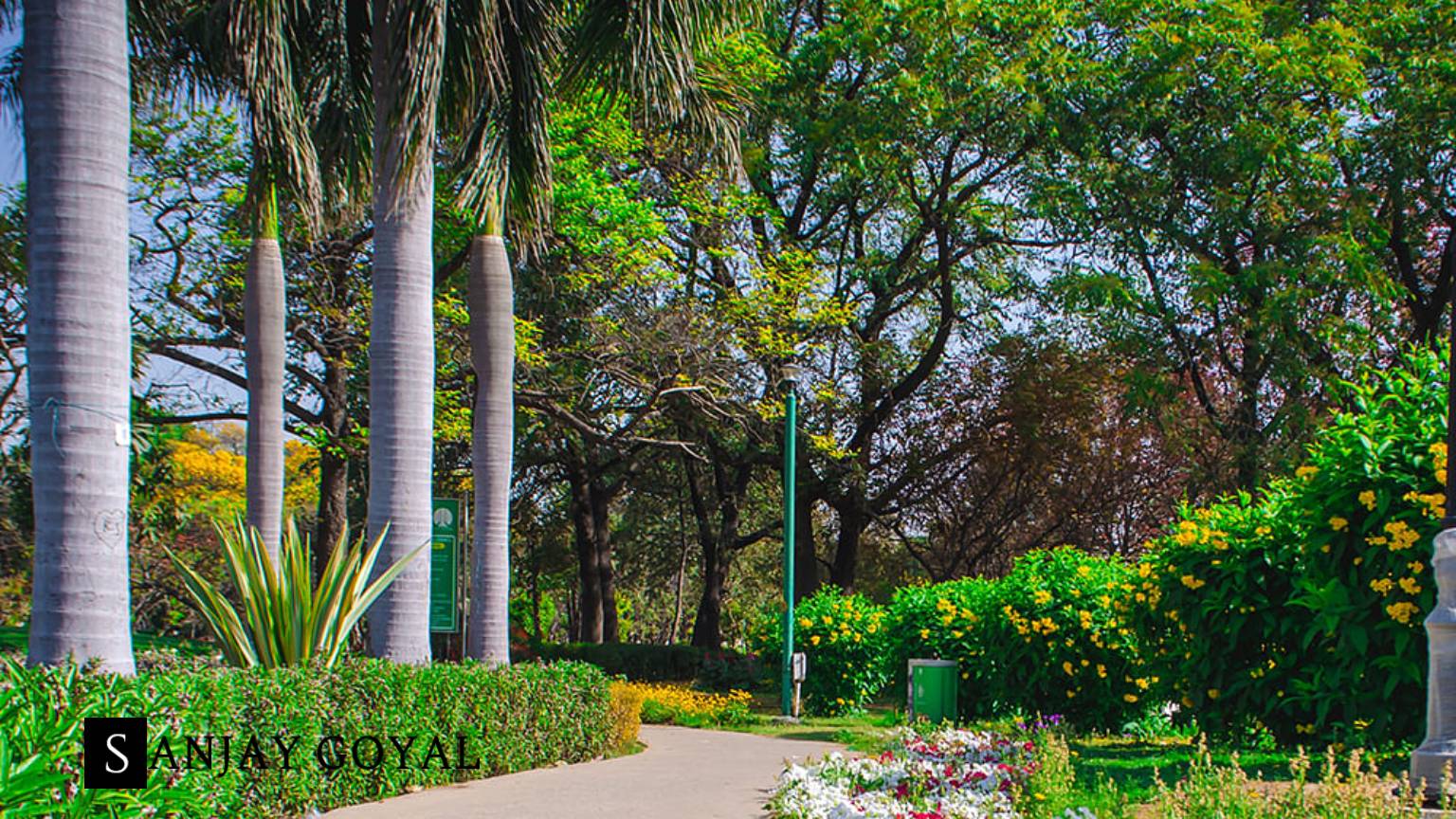 Nehru Park, Delhi Is Perfect For Morning Runs, Picnics & Events