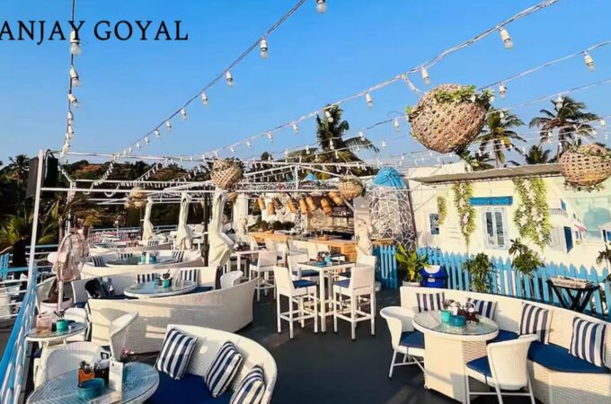 Purple Martini Goa: Guide To This Santorini-Inspired Beachside Restaurant