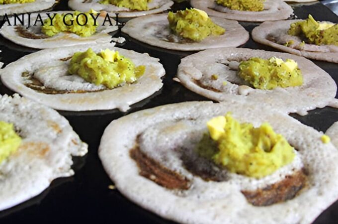 Vidhyarthi Bhavan: Home Of The OG Ghee-Soaked Dosa, Frothy Coffee And Khara Bath
